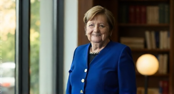 Politische Verantwortung für den Frieden (9/10)