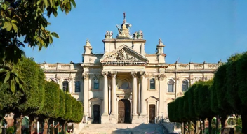 Einfluss des Erbes und der Politik (2/10)